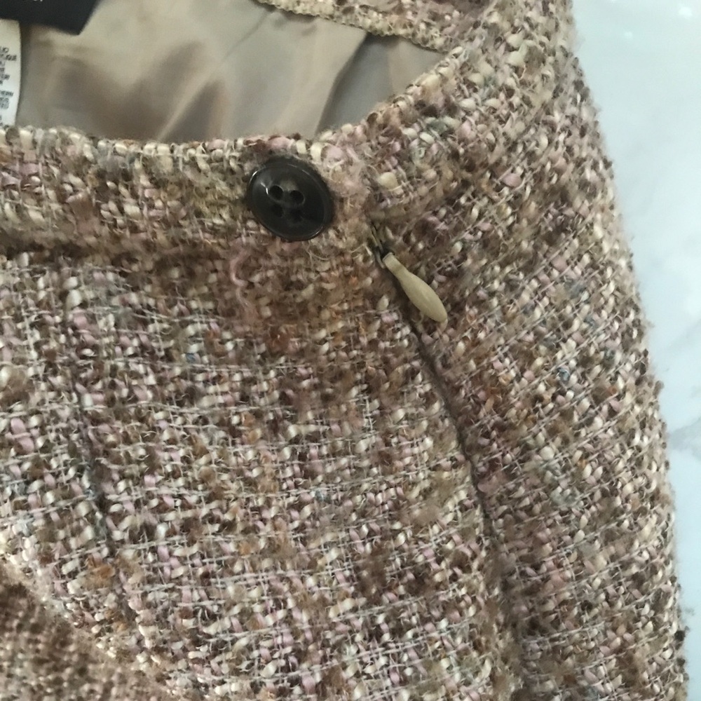 Jones New York tan wool textured skirt 14 - Picture 4 of 8